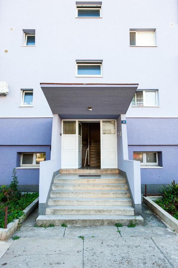 Apartment Little Violet - Balcony & Free Parking Задар Экстерьер фото